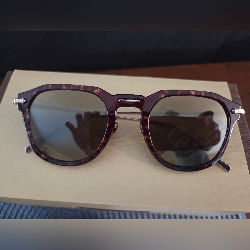 Maui Jim Alika Luxury Edition Tortoiseshell Polarized Sunglasses